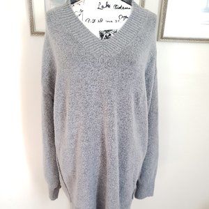 Time and Tru Sweater